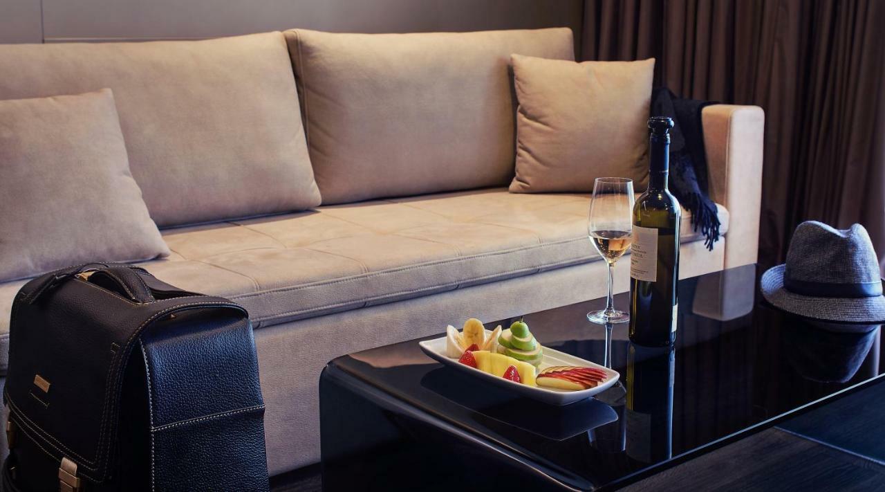 Saz City Life Hotel Janina Zewnętrze zdjęcie